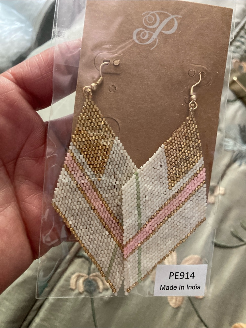 Plunder Pink, White & Gold Beaded Chevron Earrings